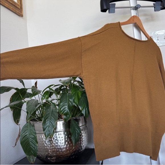 NWT Double Zero Mustard Oversized Slouchy Lightweight Pullover Sweater Sz L - Picture 9 of 9